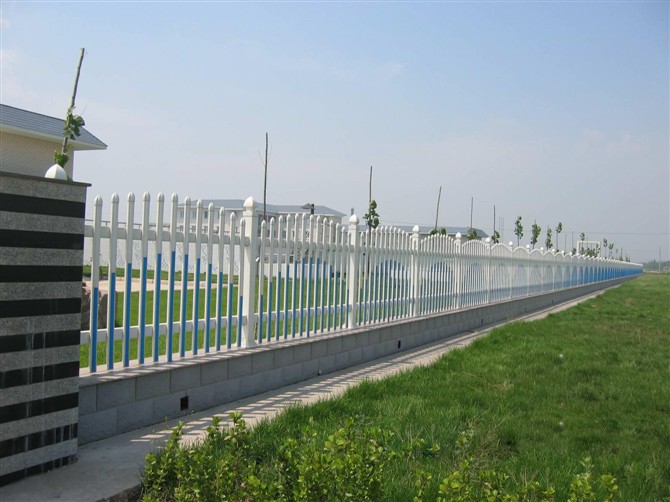 圍墻護(hù)欄